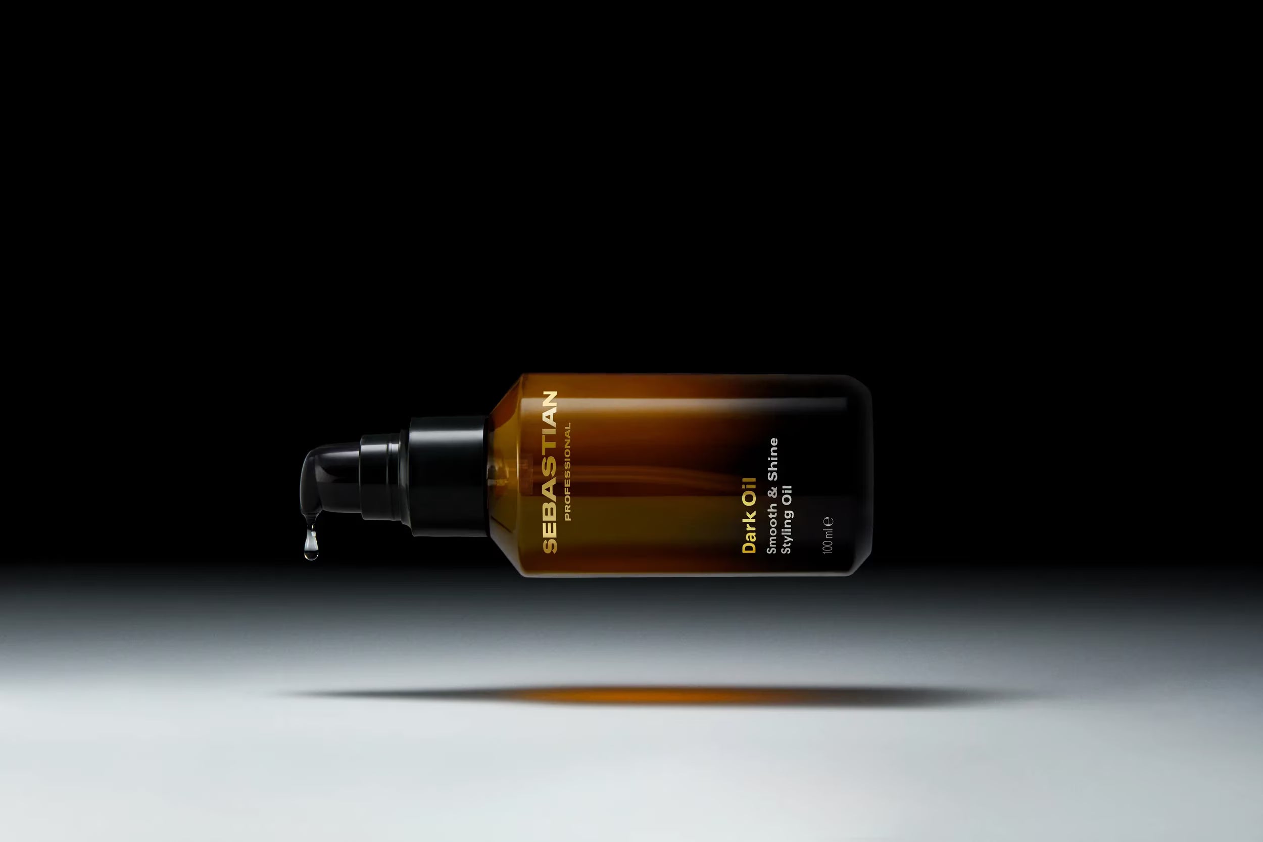 Dark Oil Smooth and Shine Styling Oil 140ml